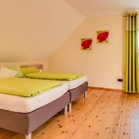 Bartlhof-ferienwohnungen-zimmer Apartment Burglengenfeld